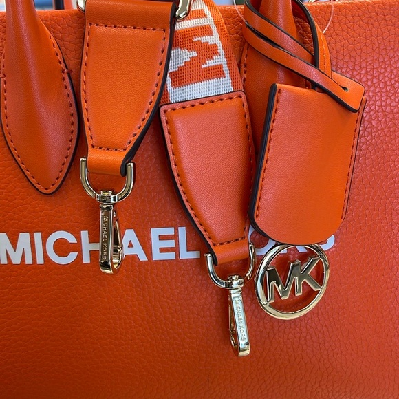 MICHAEL KORS
Mirella Small Pebbled Leather Crossbody Bag Tote 
Poppy 
NWT - Picture 12 of 16